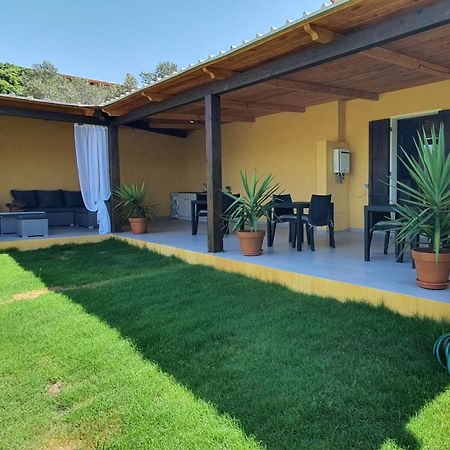 Artemisia Bed And Breakfast SantʼAnna Arresi Exterior foto