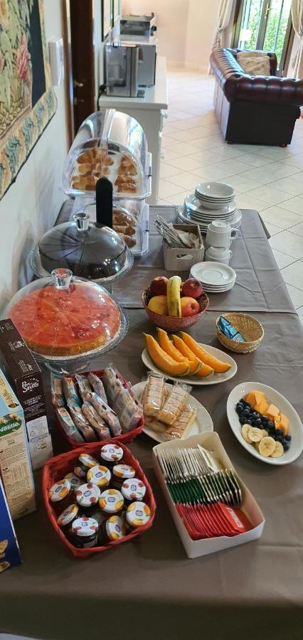 Artemisia Bed And Breakfast SantʼAnna Arresi Exterior foto